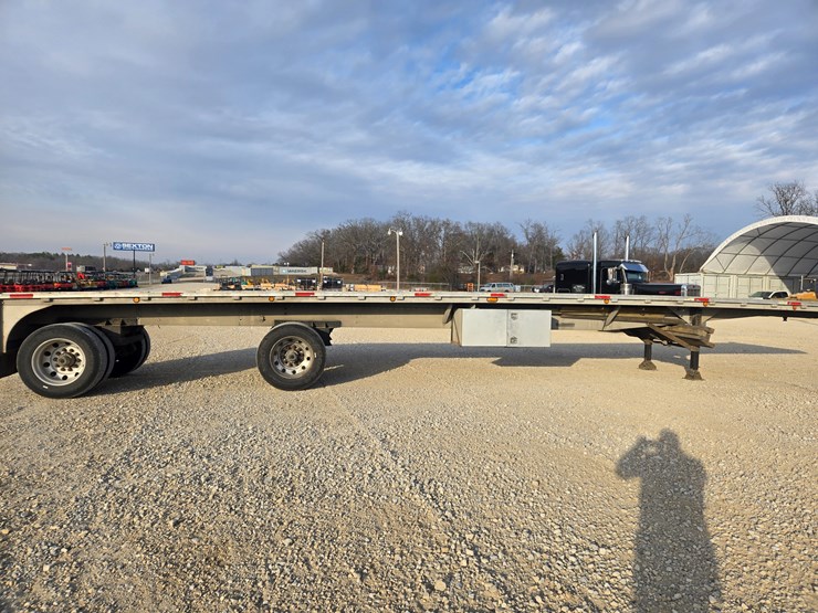 1998-reitnouer-flatbed-image-24