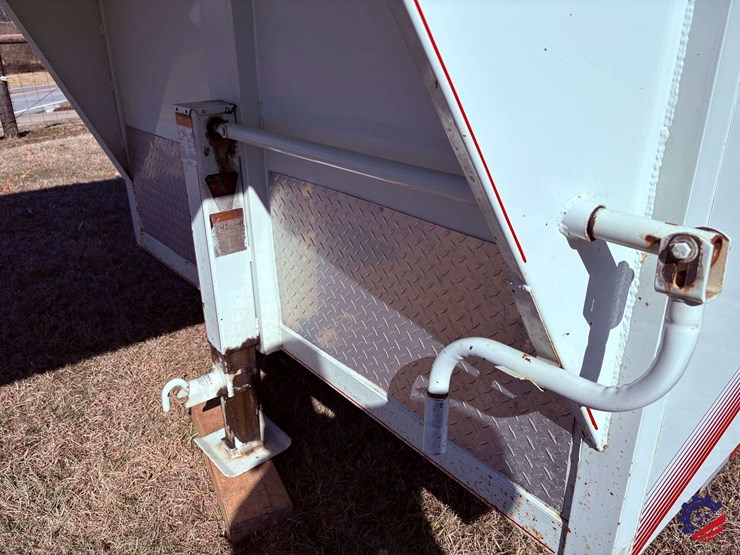2007-delta-t/a-enclosed-gooseneck-trailer-image-41