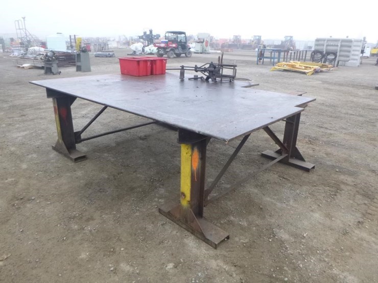112"x80"x34"-welding-table-image-3