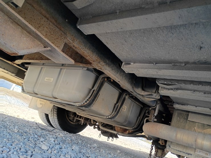 2009-ford-e450-image-121