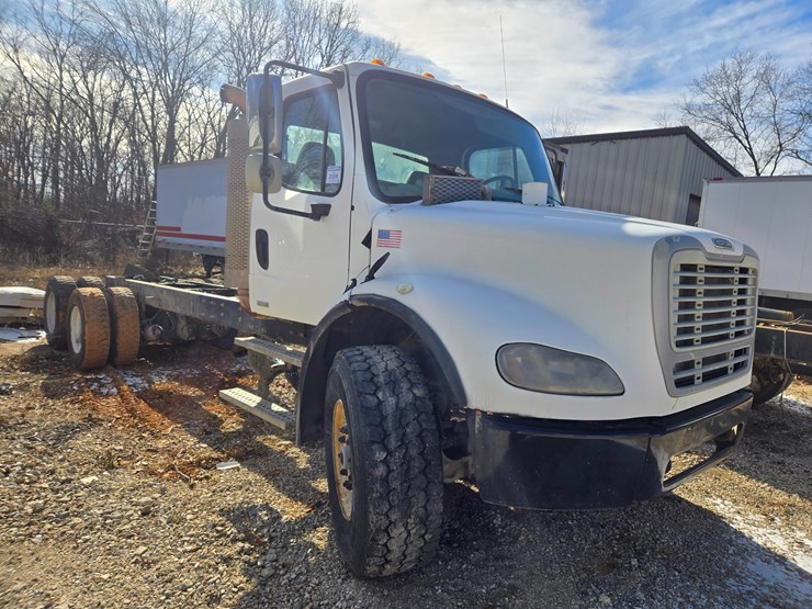 2005-caterpillar-c9-image-16