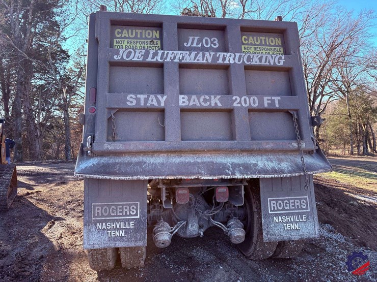 1999-peterbilt-357-image-7