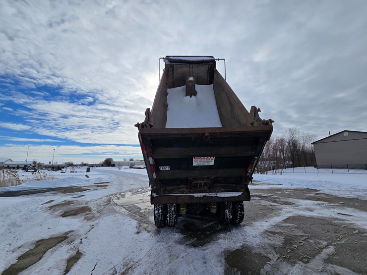 2012-caterpillar-660-image-38