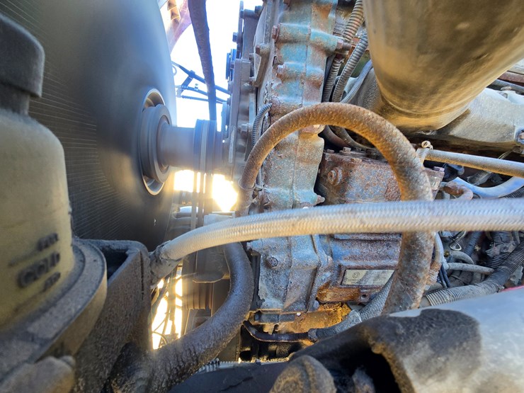 2002-freightliner-columbia-120-image-35