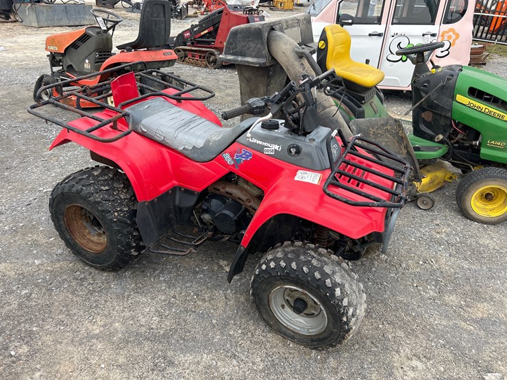 kawasaki-bayou-220-image-1