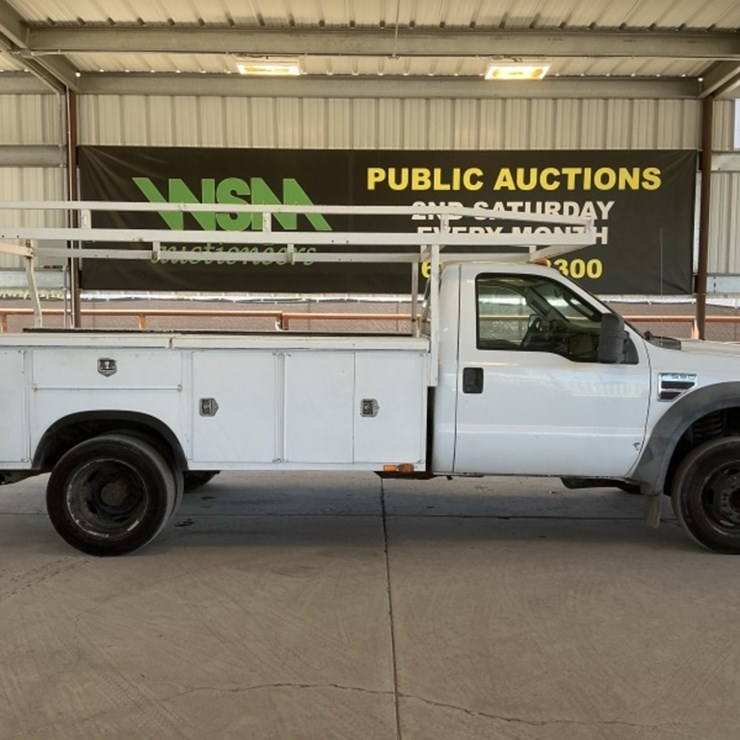 2009 FORD F550