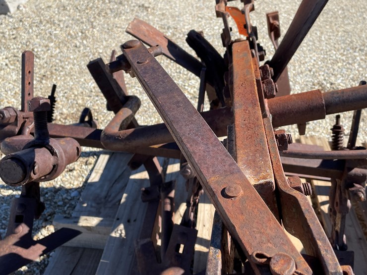 #3275-•-yard-art-image-30