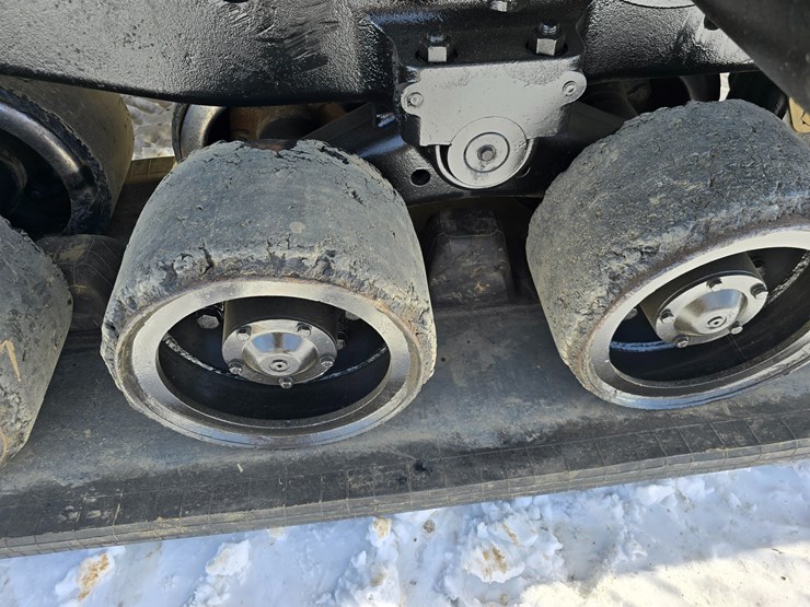 2003-challenger-mt855-image-58