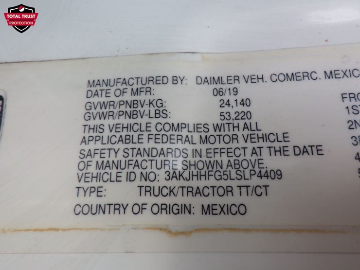 2020-freightliner-cascadia-126-image-21