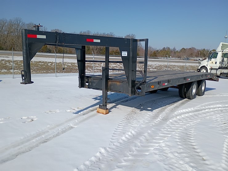 2016-homemade-20-ft-image-1