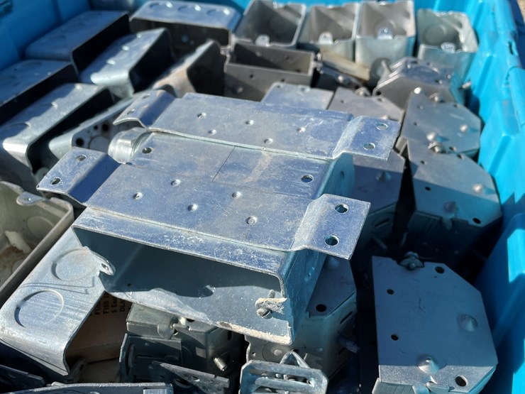 #3124-•-switch-boxes-image-9