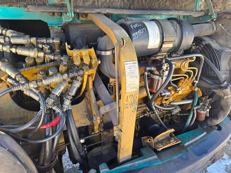 komatsu-pc40-image-32