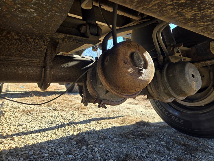 2000-reitnouer-flatbed-image-42