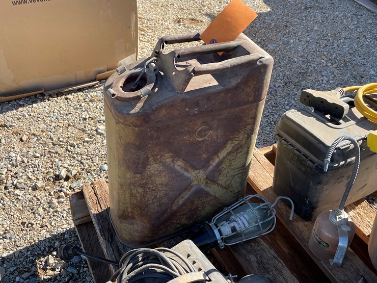 #3135-•-lot-3135-image-23