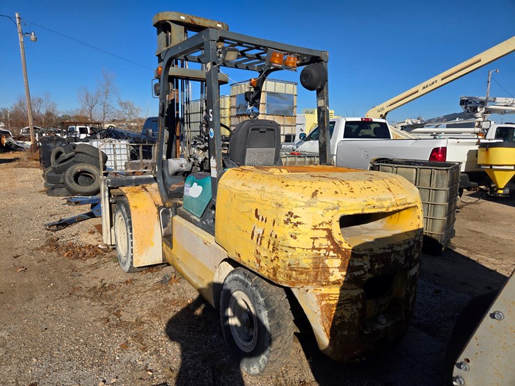 komatsu-fd45t-8-image-6