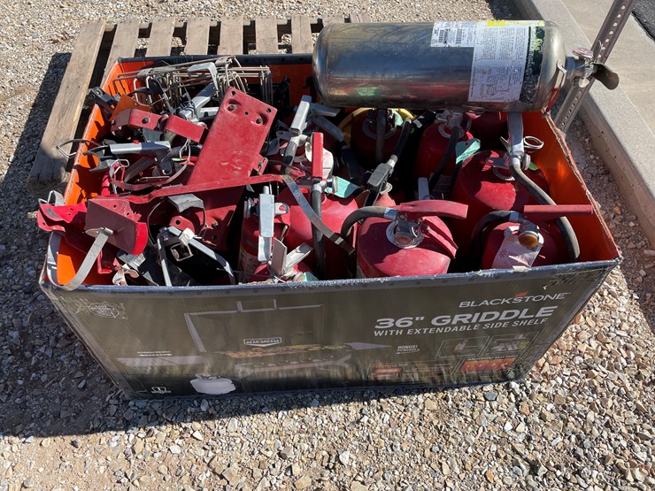 #3149-•-fire-extinguishers-image-1