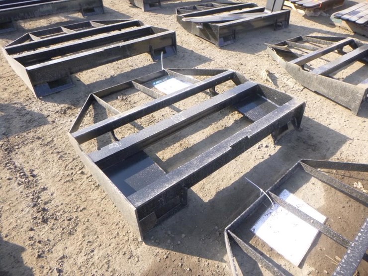 agt-skid-steer-fork-frame-image-2