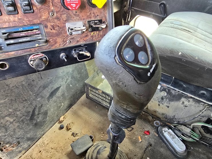 1994-mack-ch613-image-68