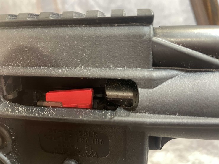 #2750-•-keltec-su-22-22-lr-semi-auto-rifle-image-15