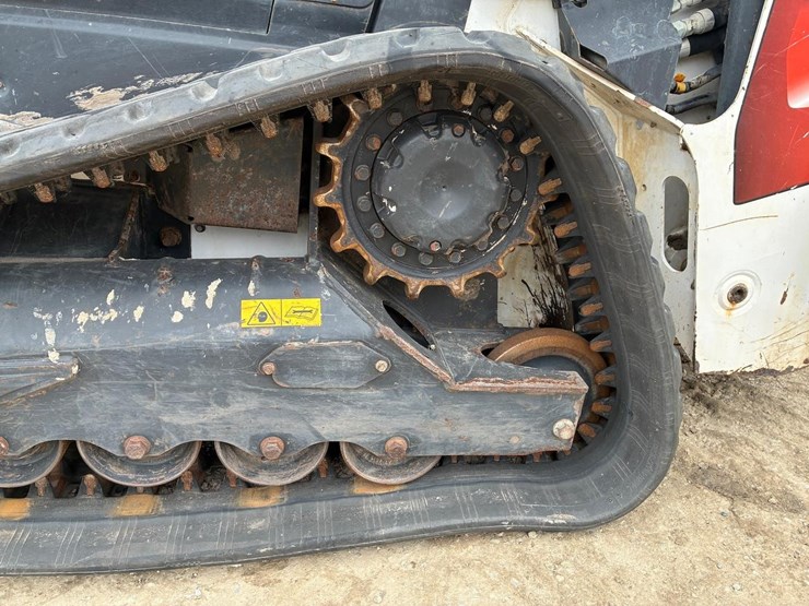 2022-bobcat-t66-image-17
