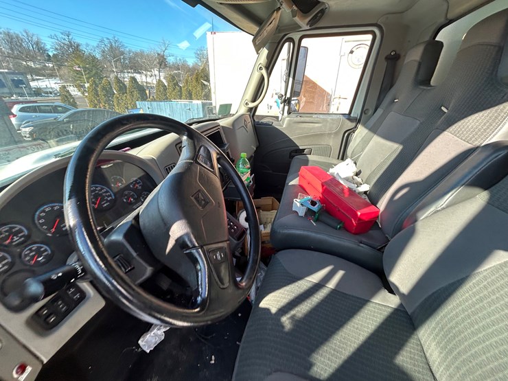 2010-international-durastar-4300-image-69