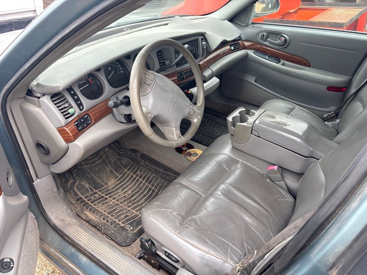 #32738-•-2003-buick-le-sabre-|-parts-or-repair-image-6
