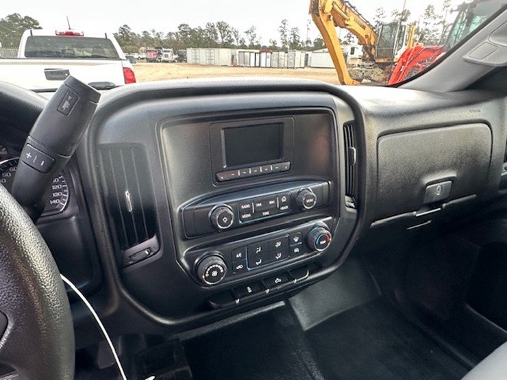 2016-chevrolet-k1500-image-44