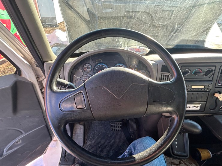 2013-international-durastar-4300-image-69