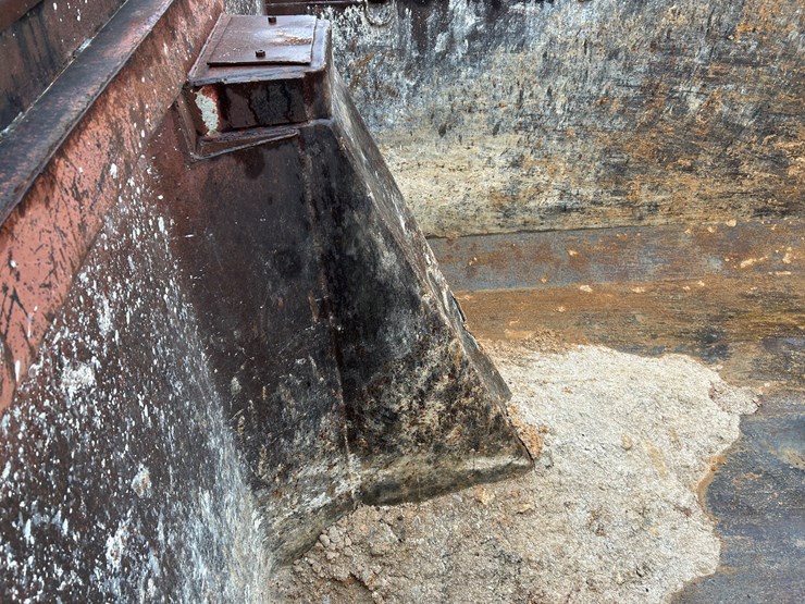 1988-peterbilt-357-image-52