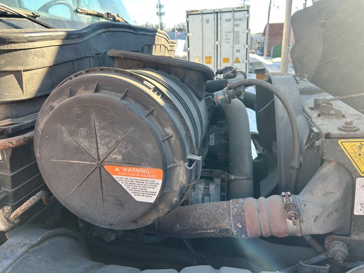 2010-international-durastar-4300-image-38