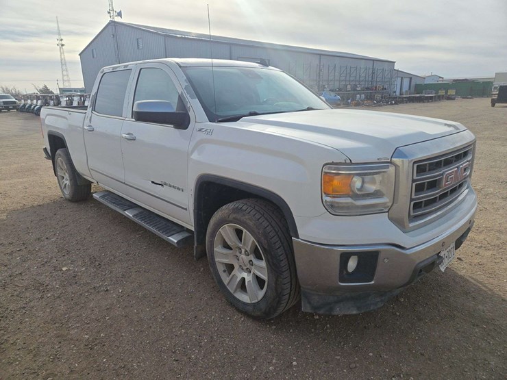 2015-gmc-sierra-1500-slt-image-2