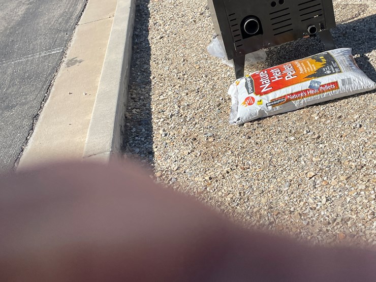 #3190-•-tilt-kettle-image-7