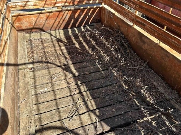 gooseneck-livestock-trailer-image-7