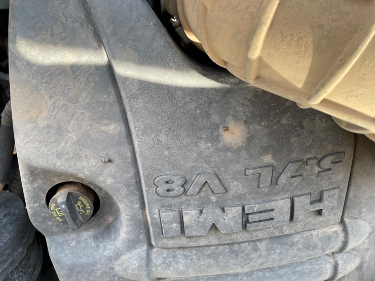 2012-dodge-2500-image-30