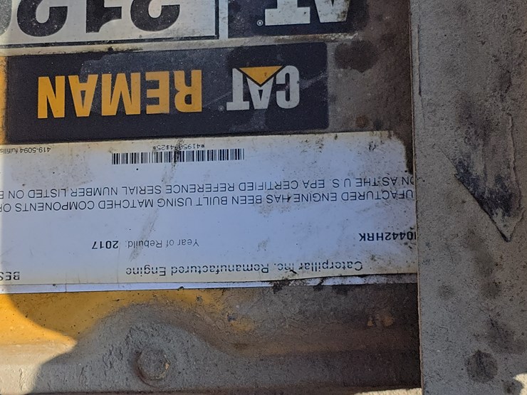 1999-peterbilt-330-image-92