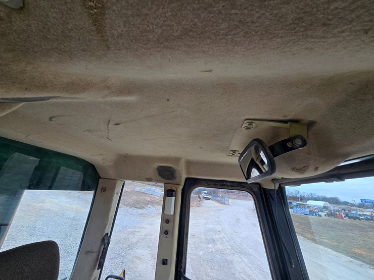 2002-caterpillar-963c-image-61