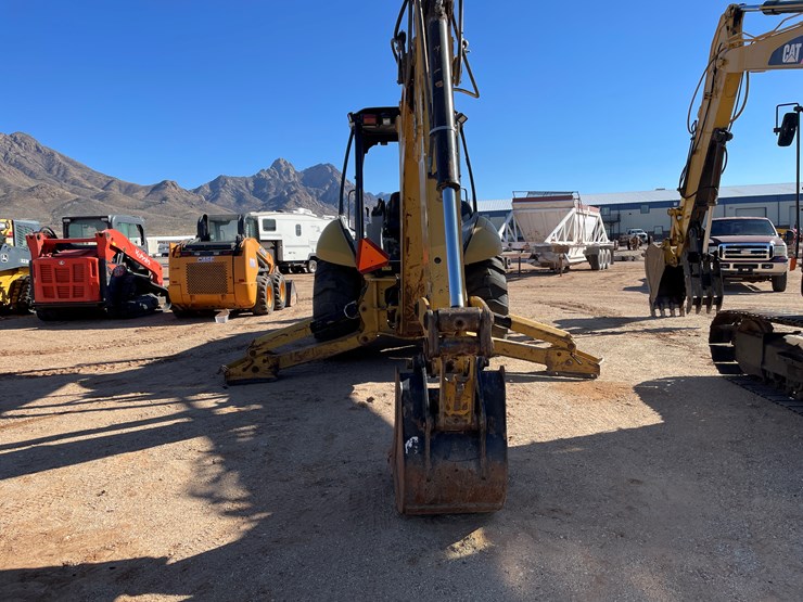 2012-caterpillar-420e-image-3