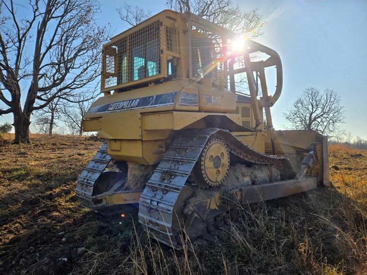 2002-caterpillar-d6r-image-15