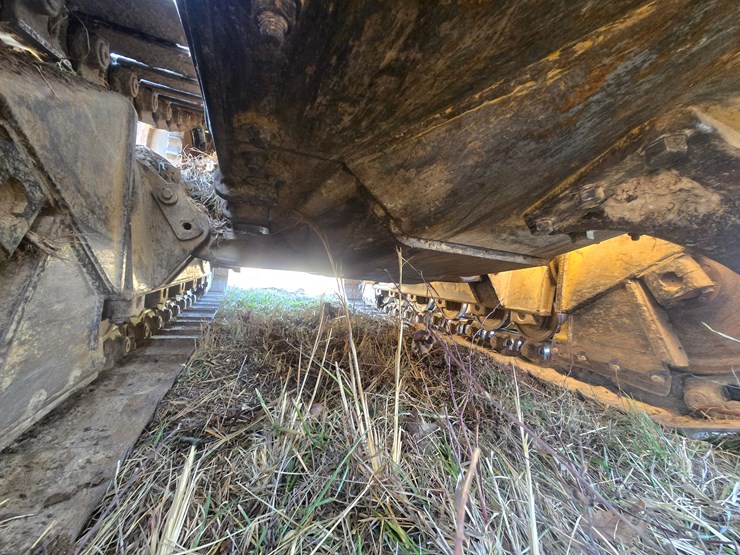 2002-caterpillar-d6r-image-81