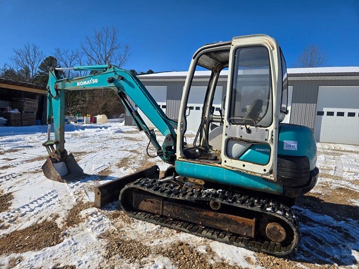 komatsu-pc40-image-2