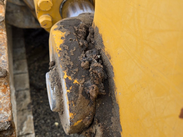 2004-deere-655c-image-98