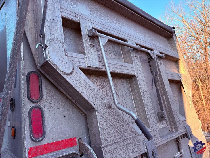 2020-travis-39-image-33