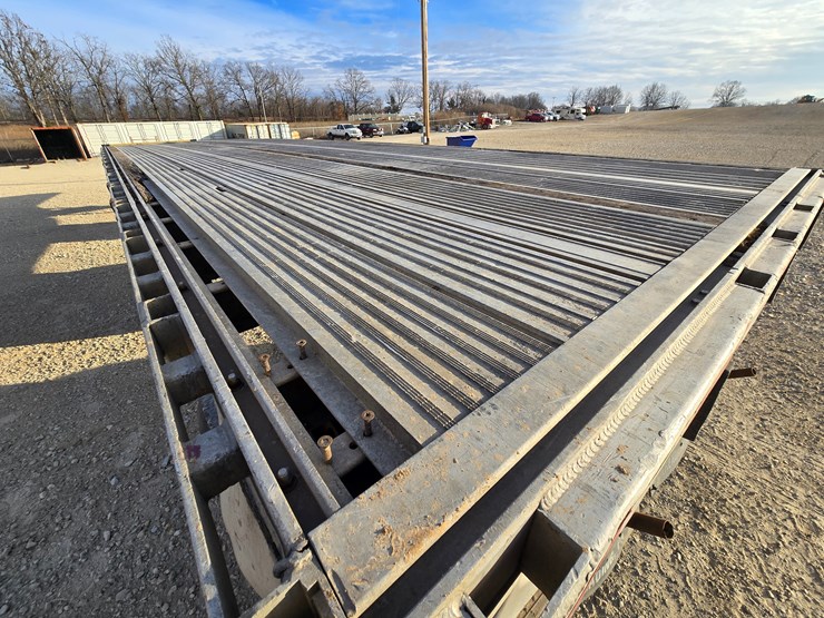 1998-reitnouer-flatbed-image-64