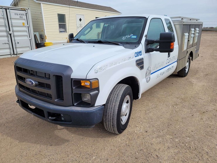 2008-ford-f250-image-1