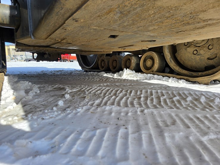 2003-challenger-mt855-image-63