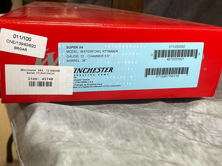 #2379-•-winchester-sx4-12-ga.-semi-auto-shotgun,-sn:-pt19451yw11k-image-19