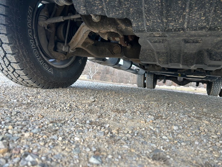 2021-chevrolet-silverado-3500-image-59