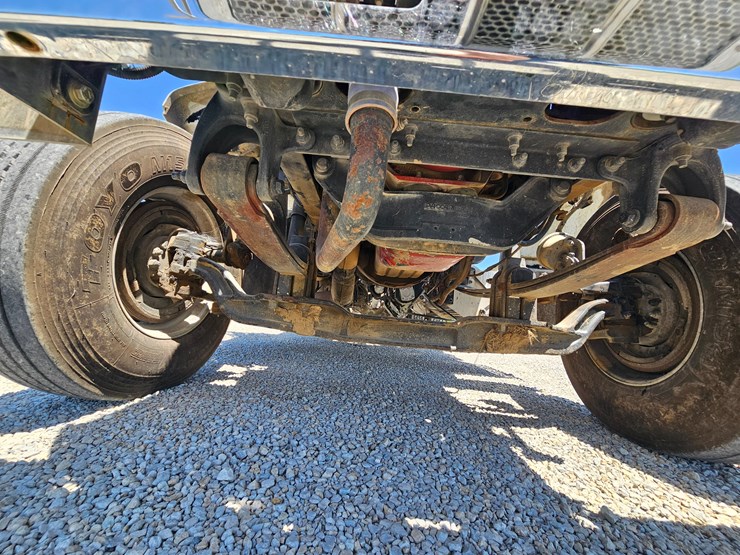 2012-peterbilt-382-image-107