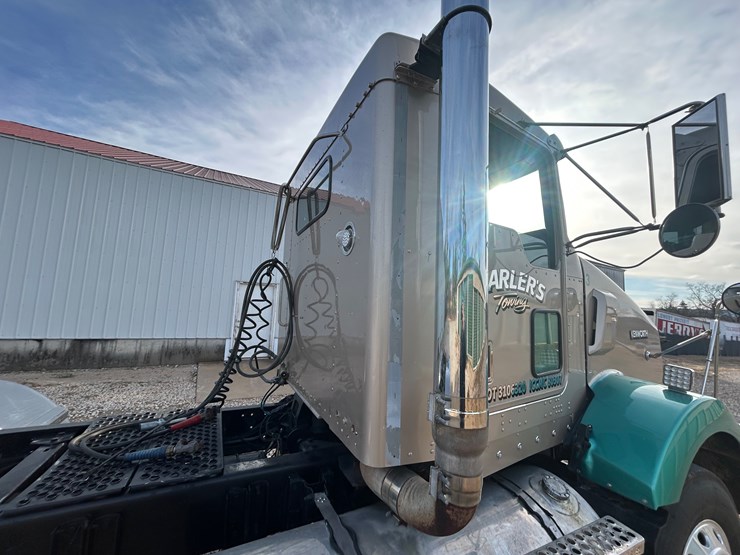 2001-kenworth-t800-image-65