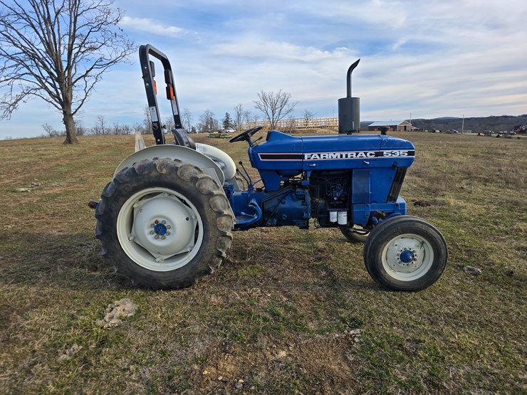2006-farmtrac-535-image-13